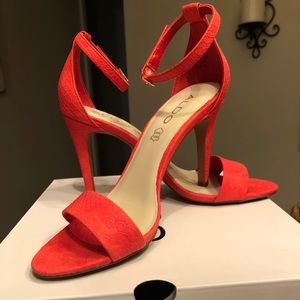 Aldo leather strappy heel